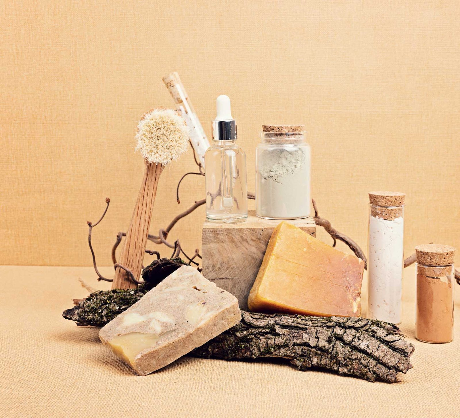 natural-bristle-body-brush-with-serum-soap-and-cl-2021-08-30-12-13-04-utc-e1654241457616.jpg
